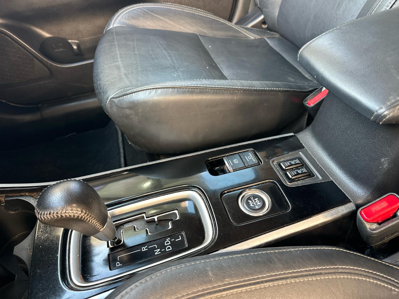 Mitsubishi Outlander SEL AWD 2020