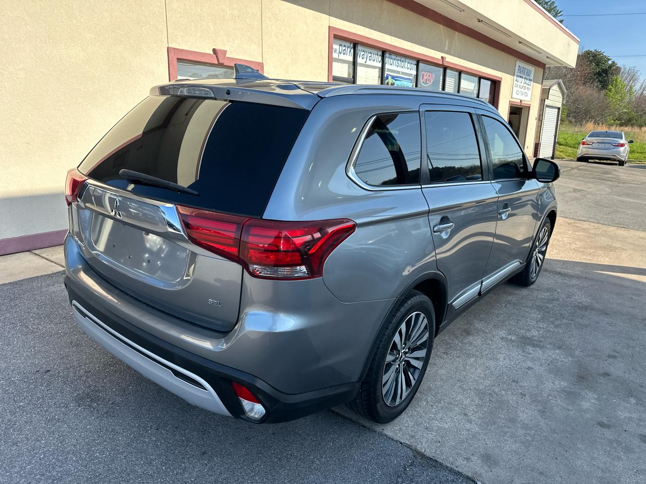 Mitsubishi Outlander SEL AWD 2020