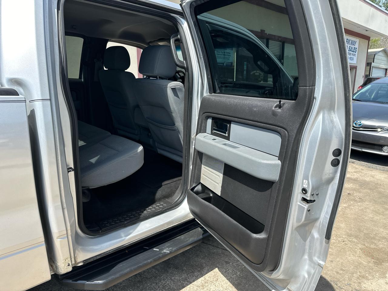 Ford F-150 XL SuperCrew 5.5-ft. Bed 4WD 2012