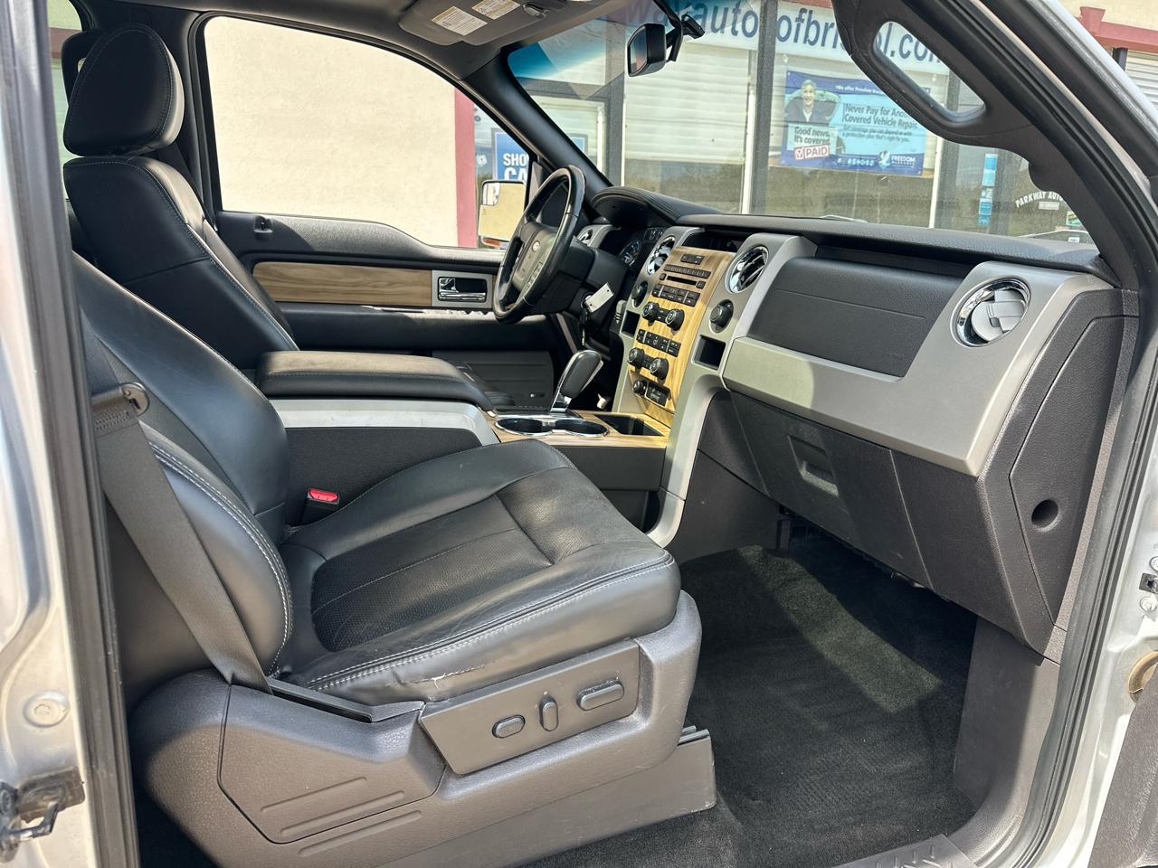 Ford F-150 4WD SuperCrew 139" Lariat 2011