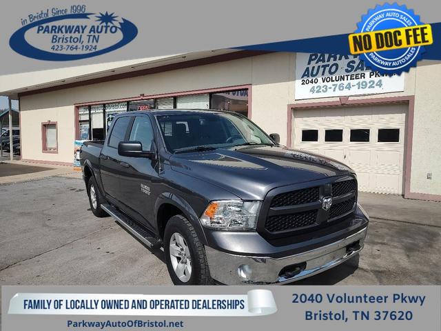 Gray 2016 RAM 1500 SLT Crew Cab 4WD Pickup Truck Four-Wheel Drive Automatic
