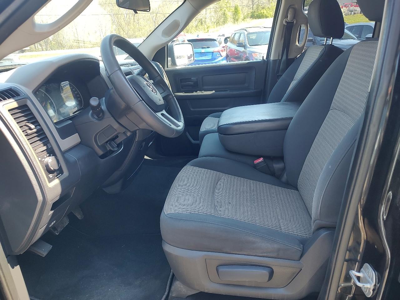 Dodge 1500 Sport Quad Cab 4WD 2010