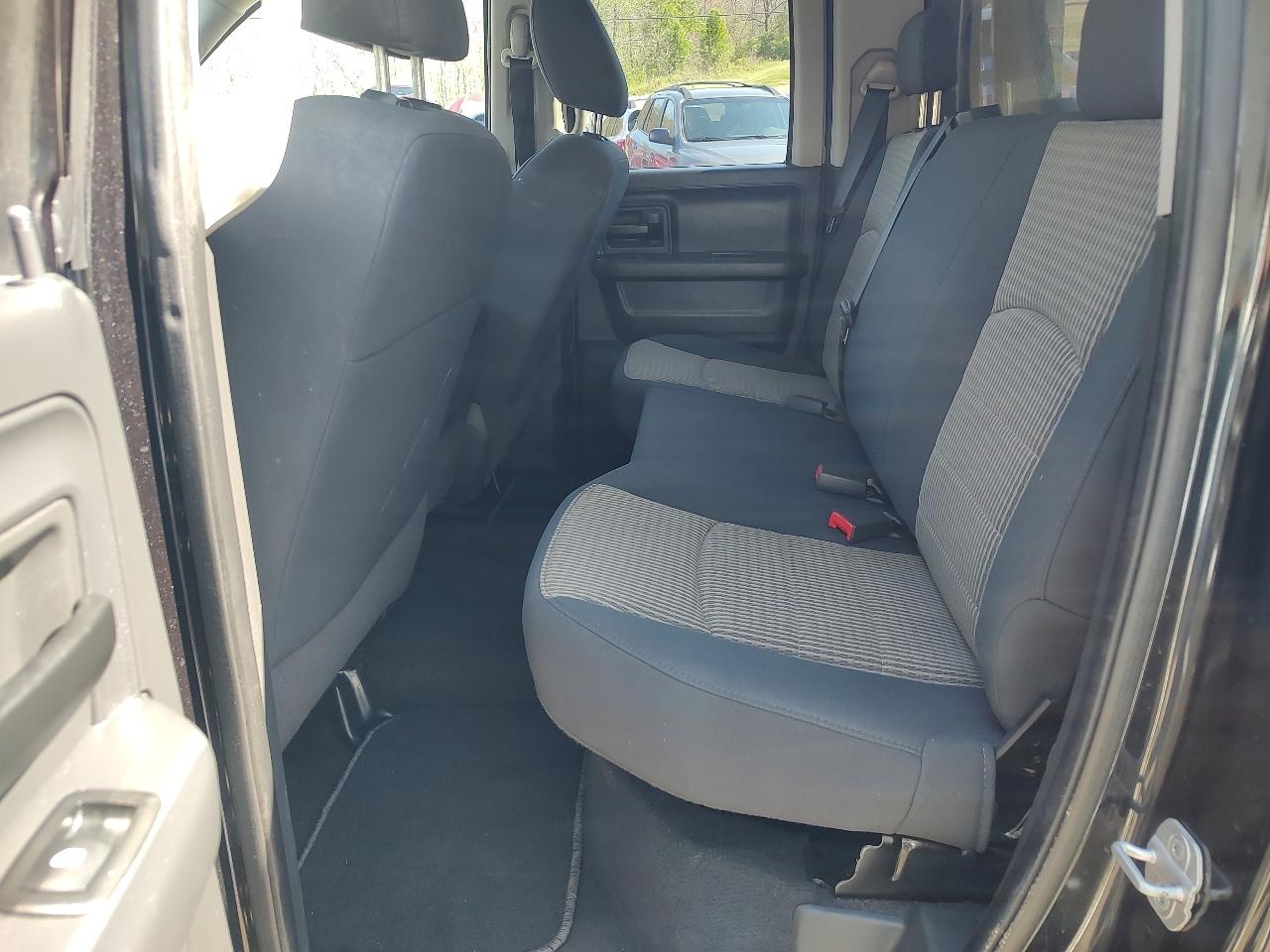 Dodge 1500 Sport Quad Cab 4WD 2010