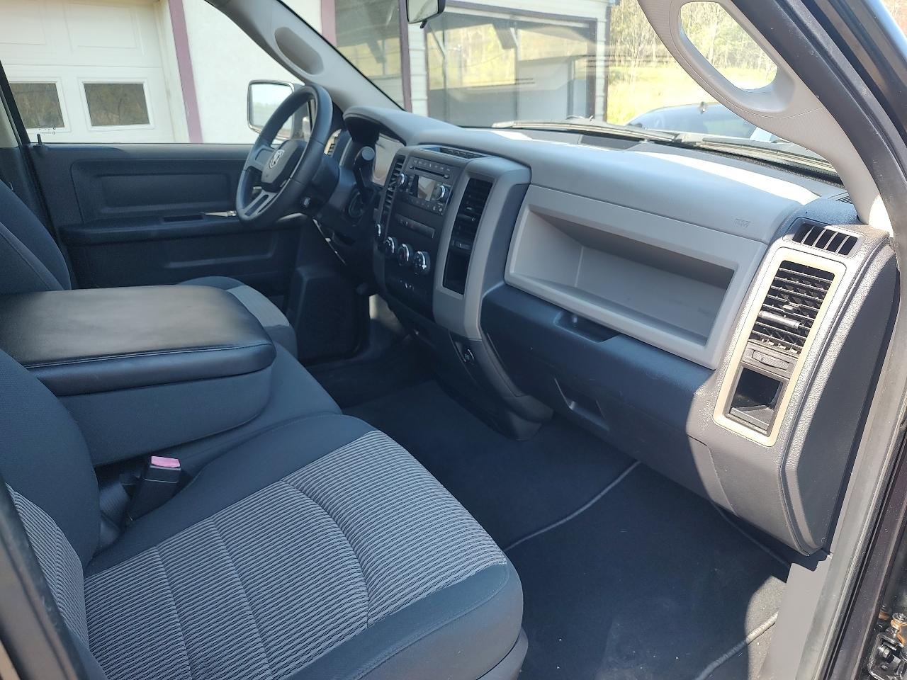 Dodge 1500 Sport Quad Cab 4WD 2010