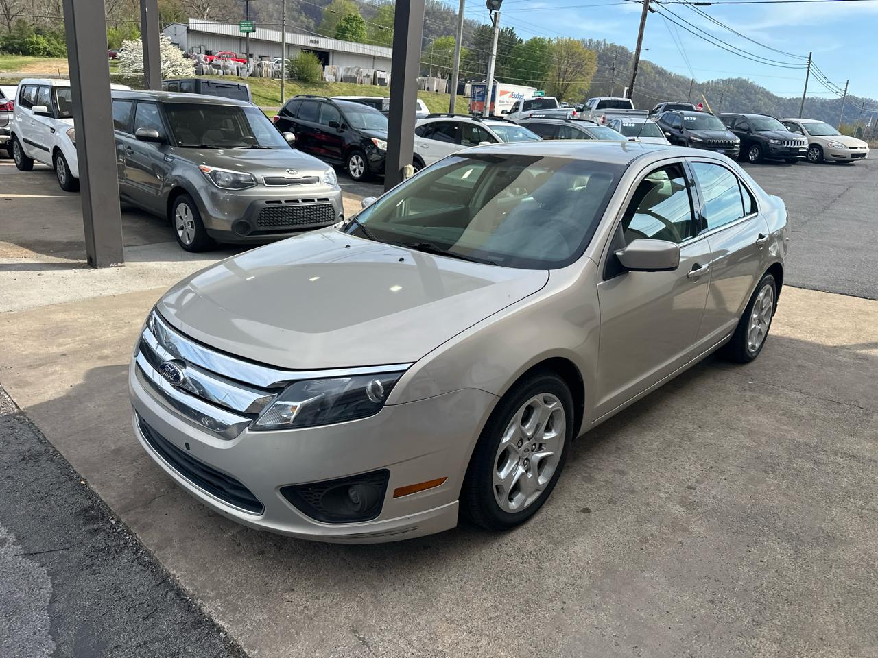 Ford Fusion SE 2010