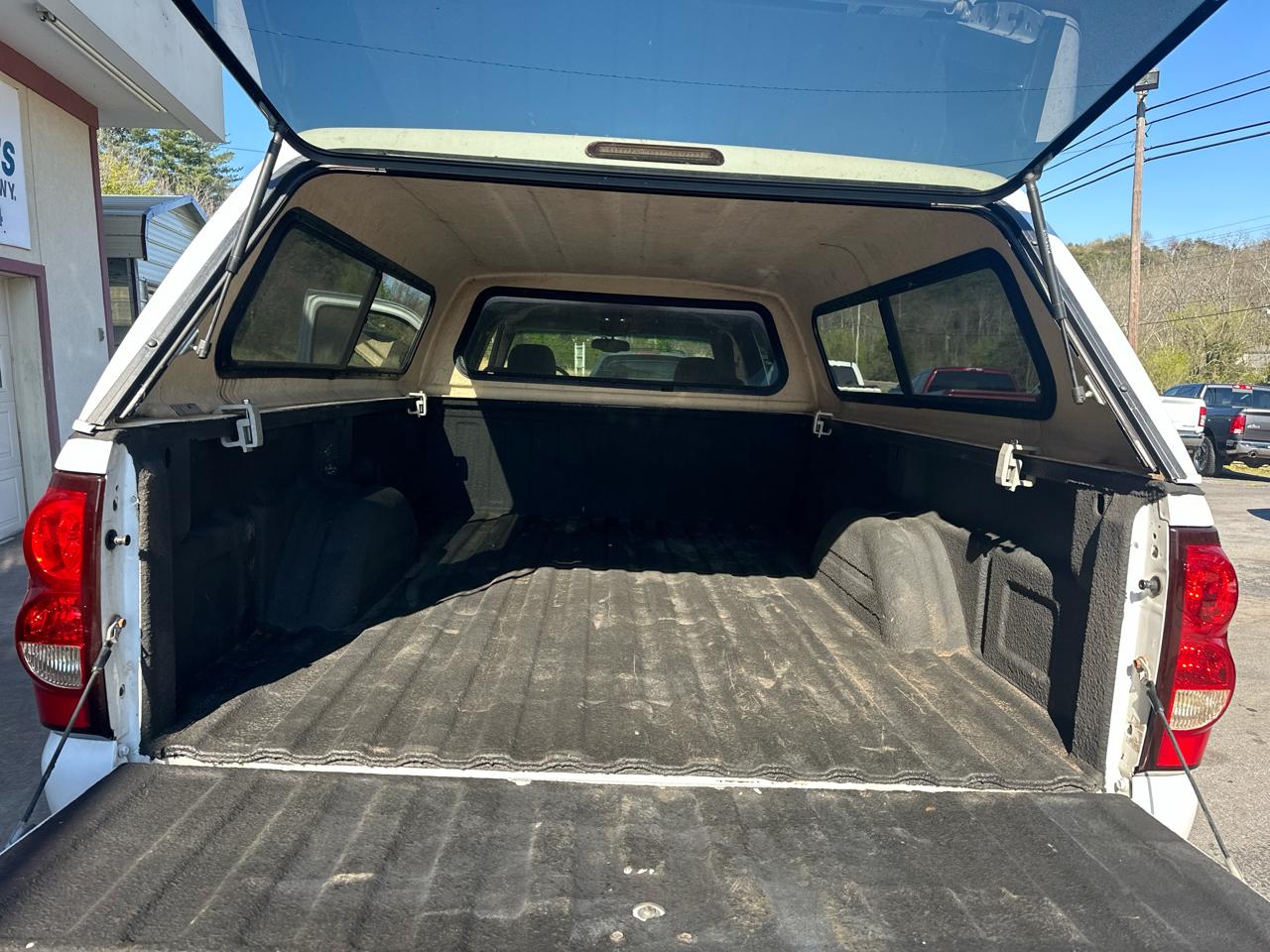 Chevrolet Silverado 2500HD LS Crew Cab 2WD 2006