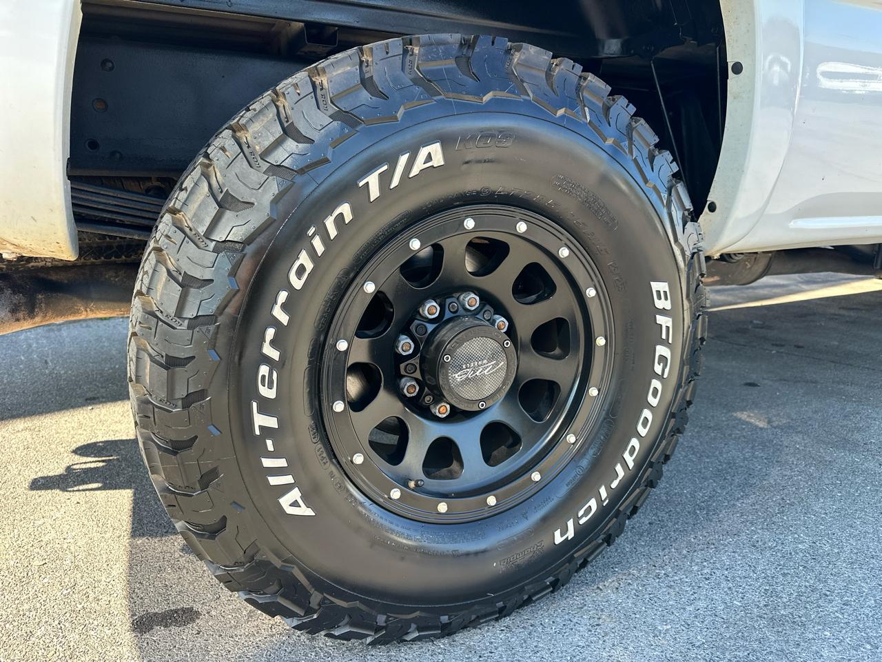 Chevrolet Silverado 2500HD LS Crew Cab 2WD 2006