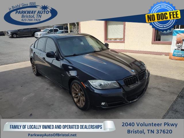 Blue 2009 BMW 3 Series 328i xDrive Sedan AWD Sedan All-Wheel Drive Automatic