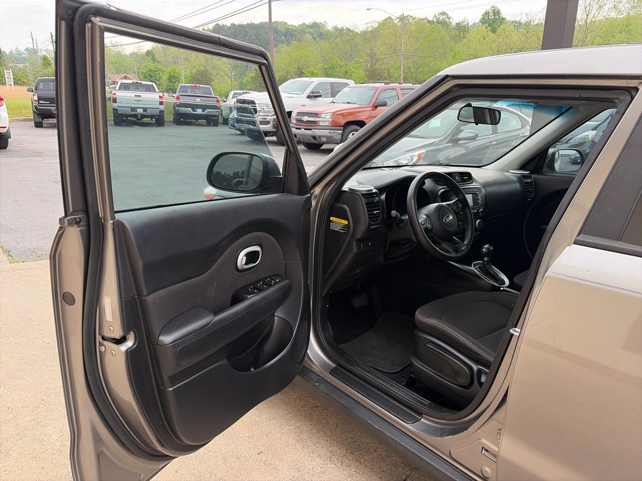Kia Soul Base 6A 2016