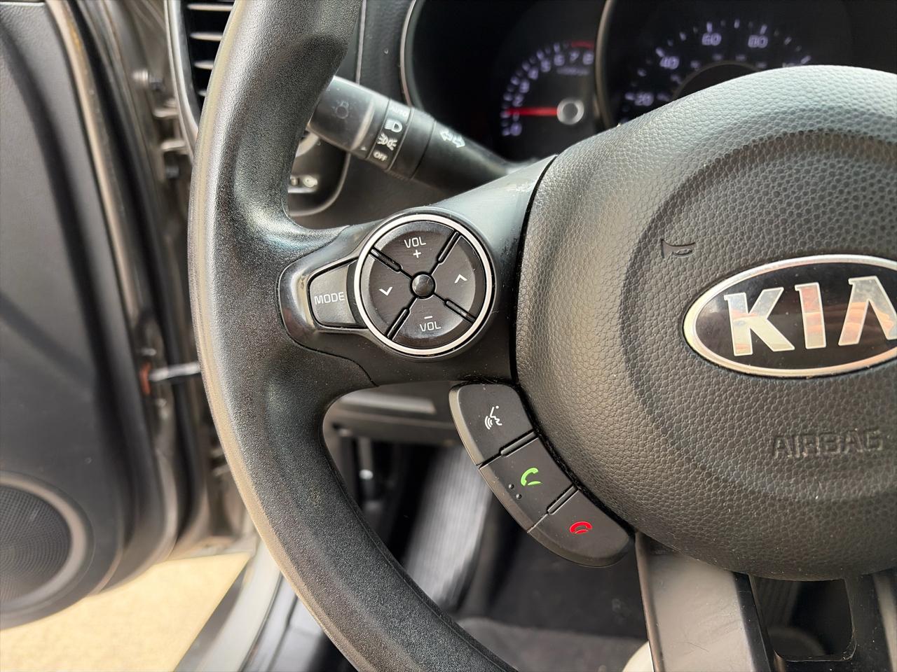 Kia Soul Base 6A 2016