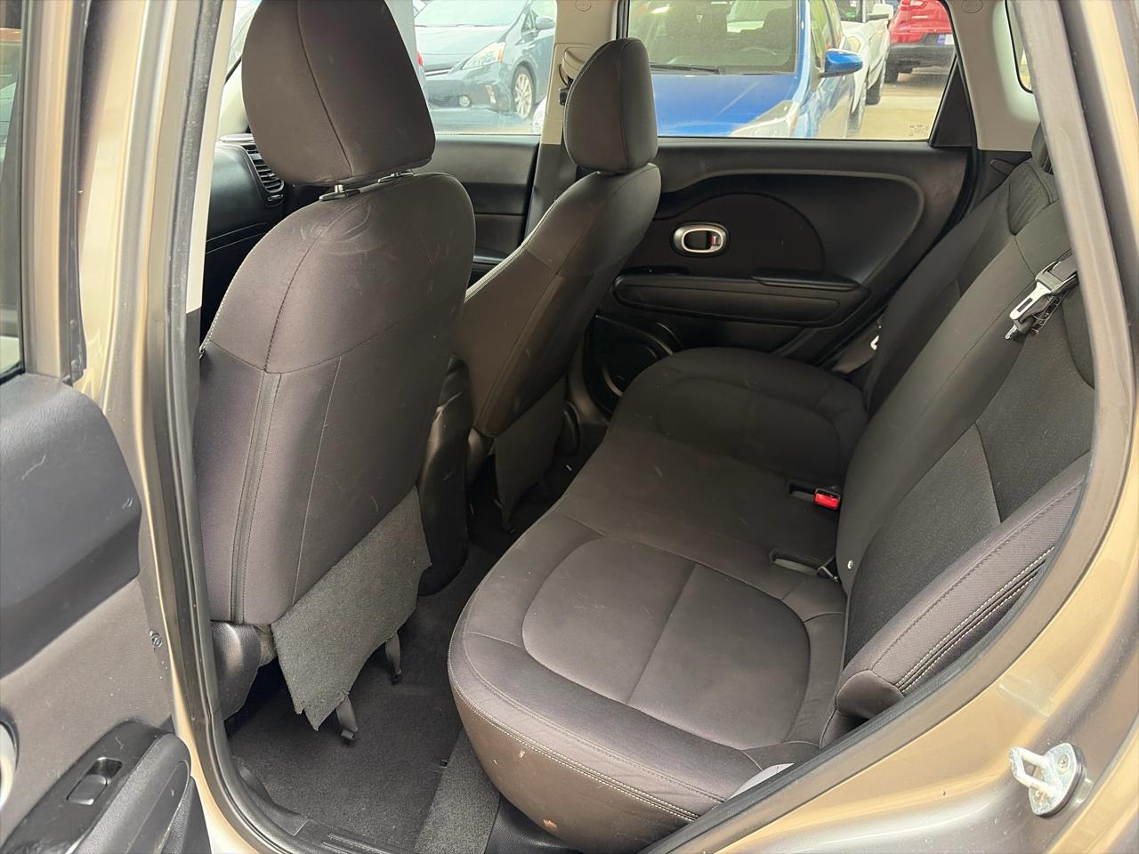 Kia Soul Base 6A 2016