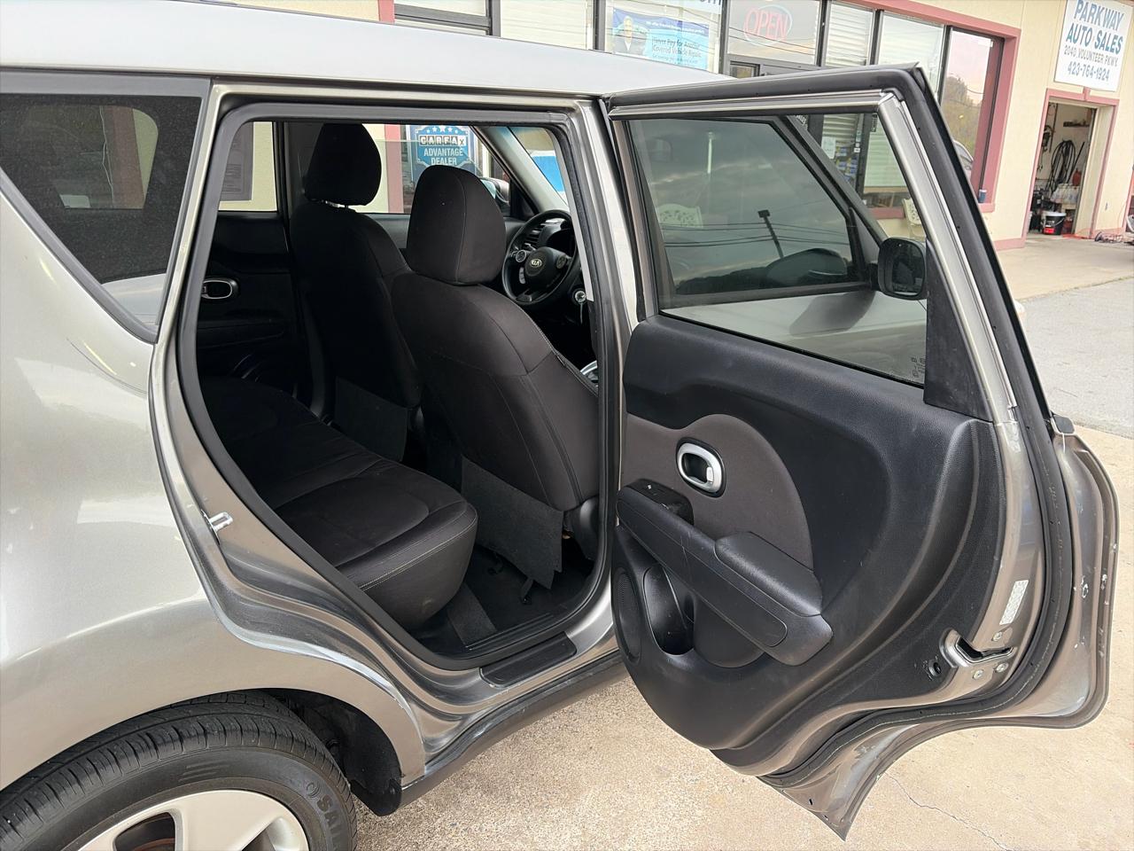 Kia Soul Base 6A 2016