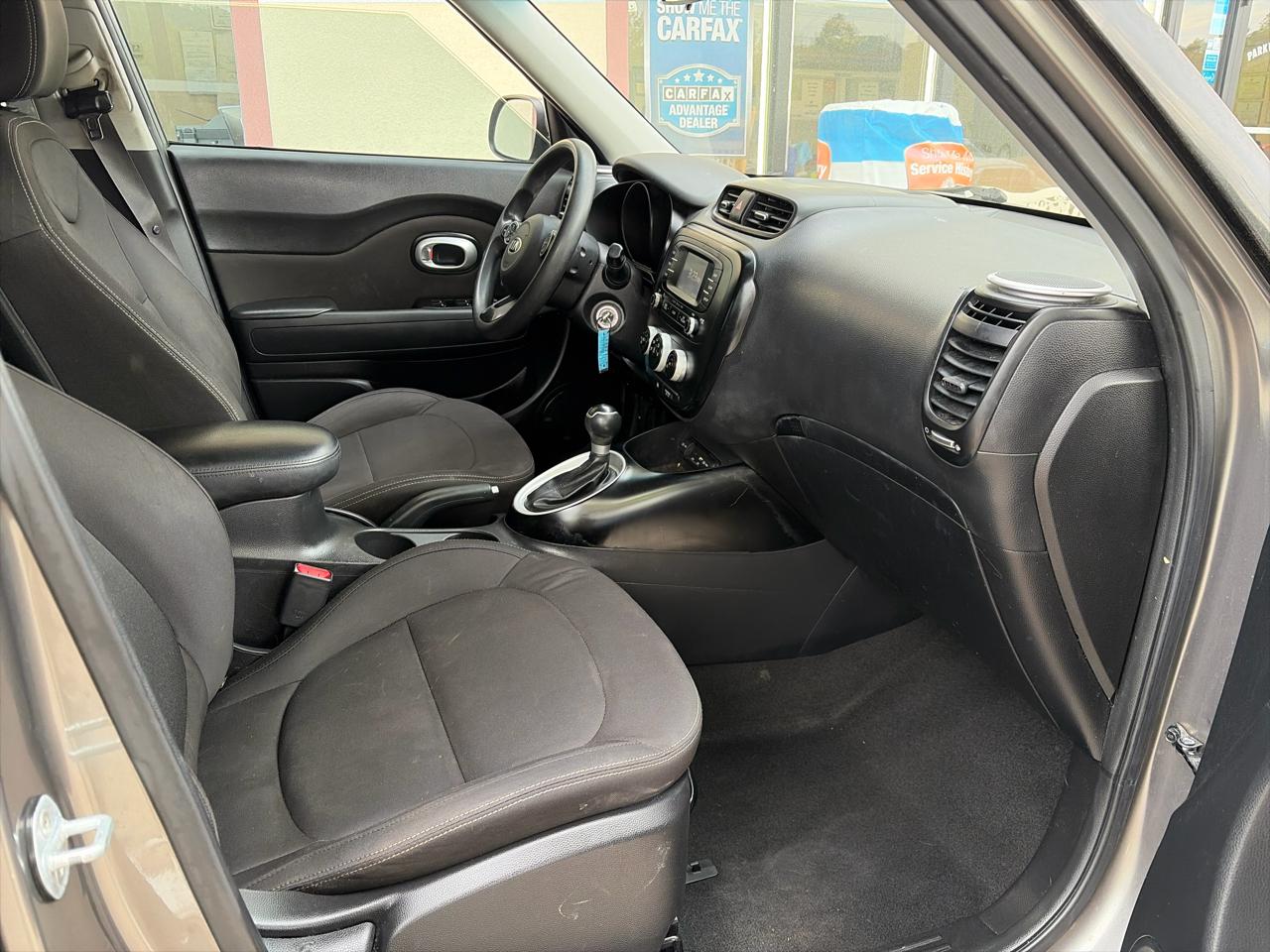 Kia Soul Base 6A 2016