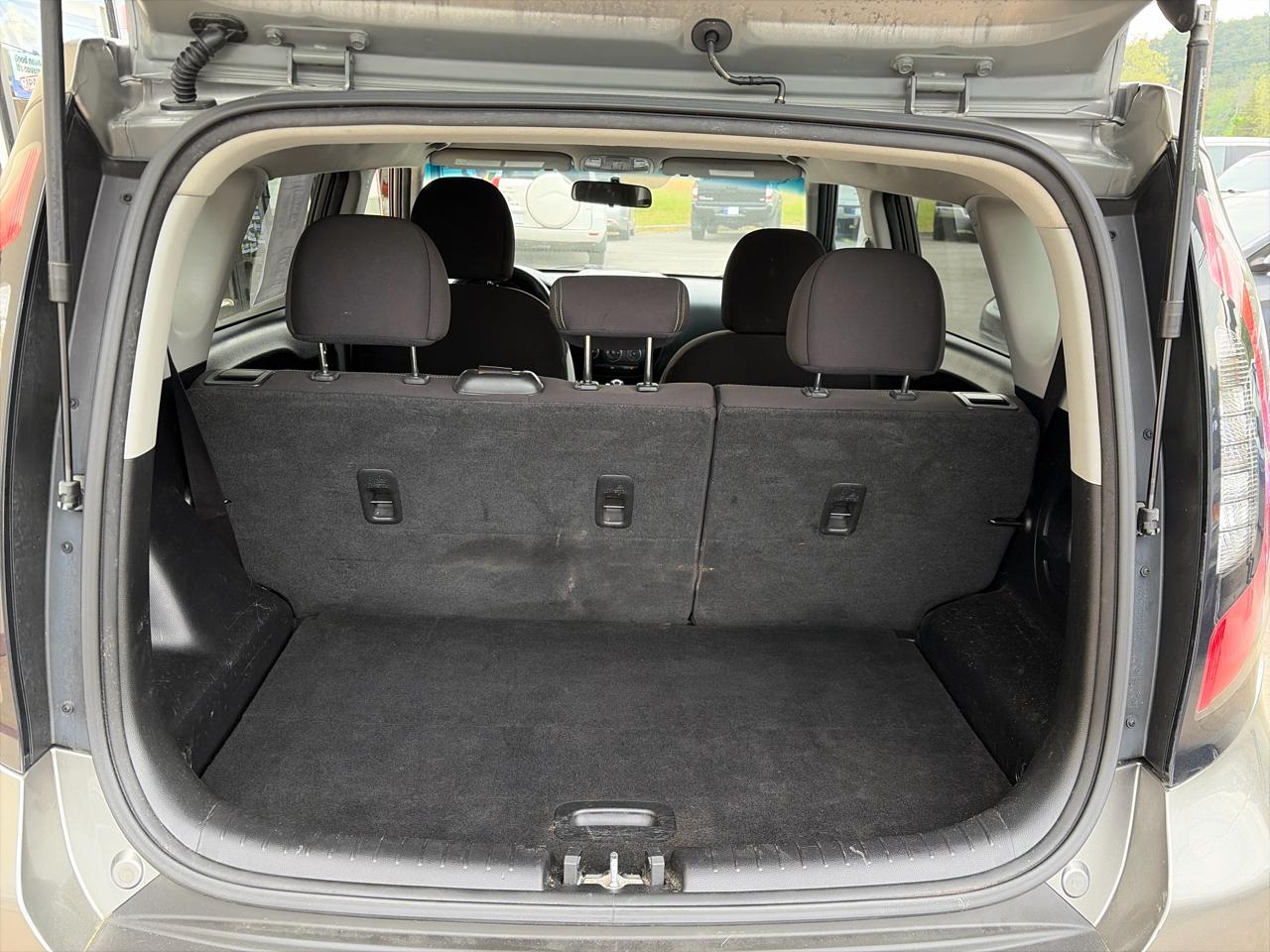 Kia Soul Base 6A 2016