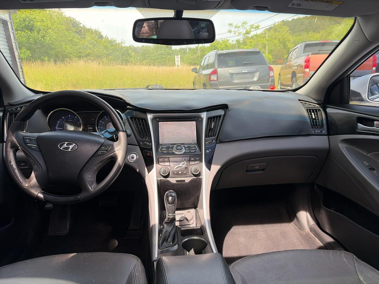 Hyundai Sonata SE Auto 2013