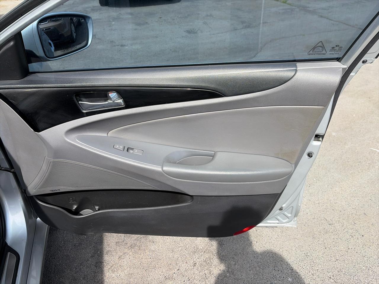 Hyundai Sonata SE Auto 2013