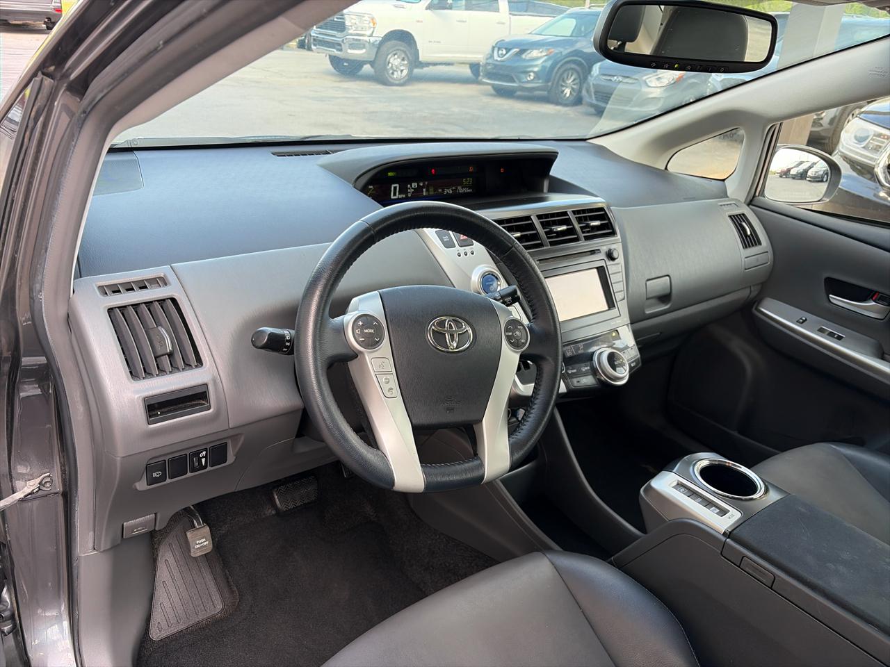 Toyota Prius V Three 2013