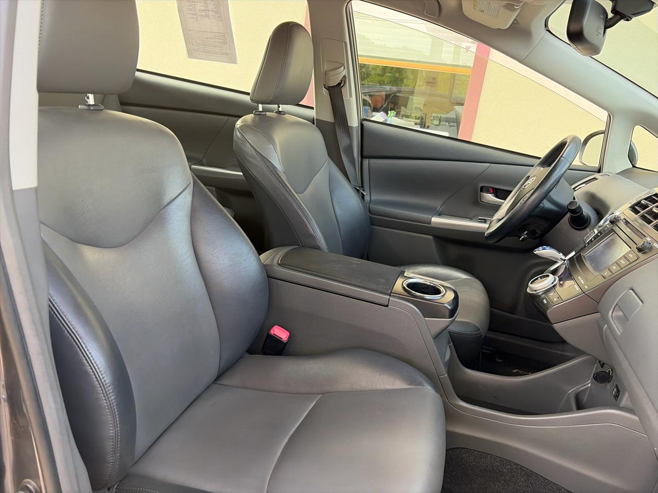 Toyota Prius V Three 2013