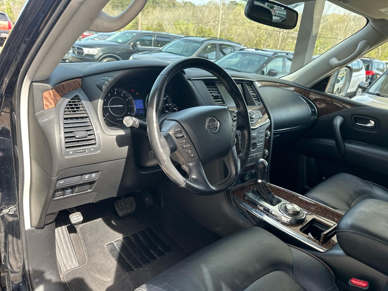 Nissan Armada SV AWD 2019