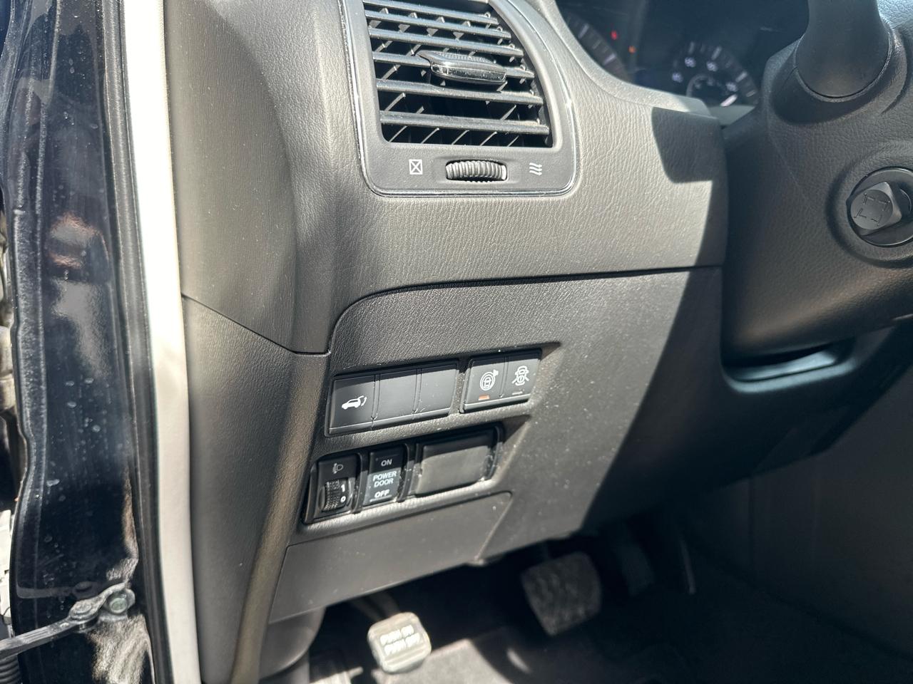 Nissan Armada SV AWD 2019