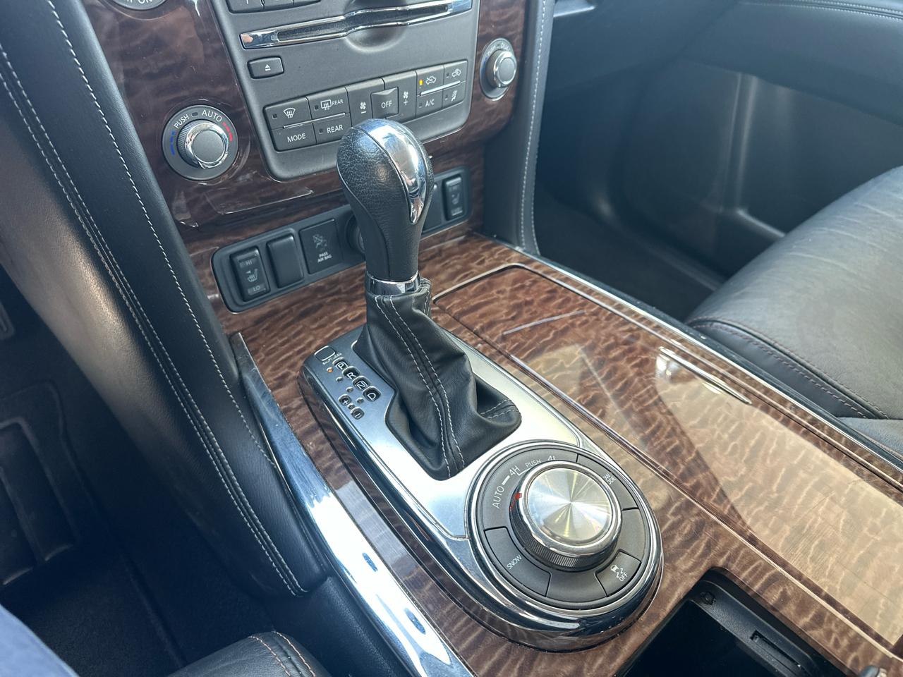 Nissan Armada SV AWD 2019