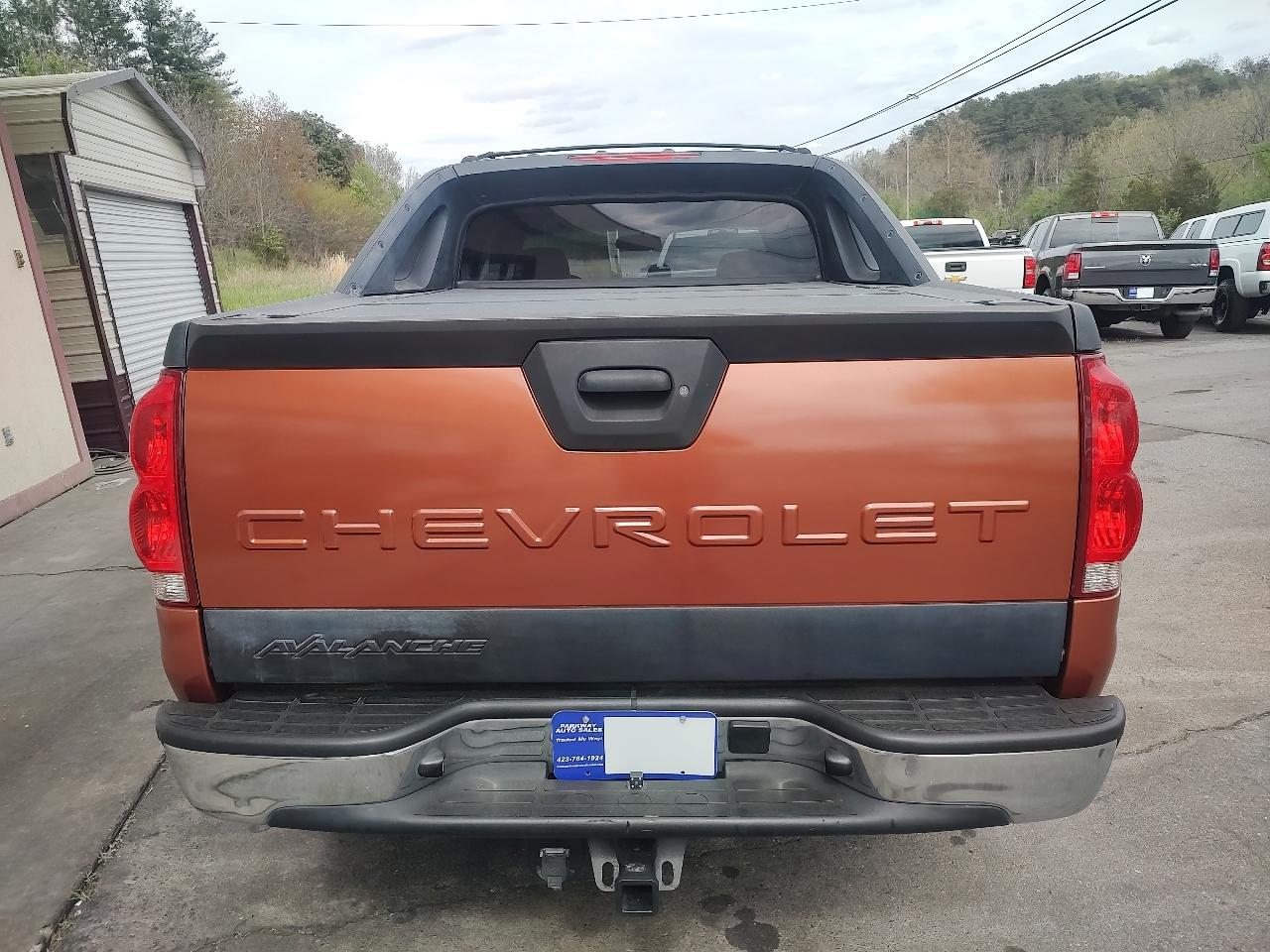 Chevrolet Avalanche 1500 2WD 2004