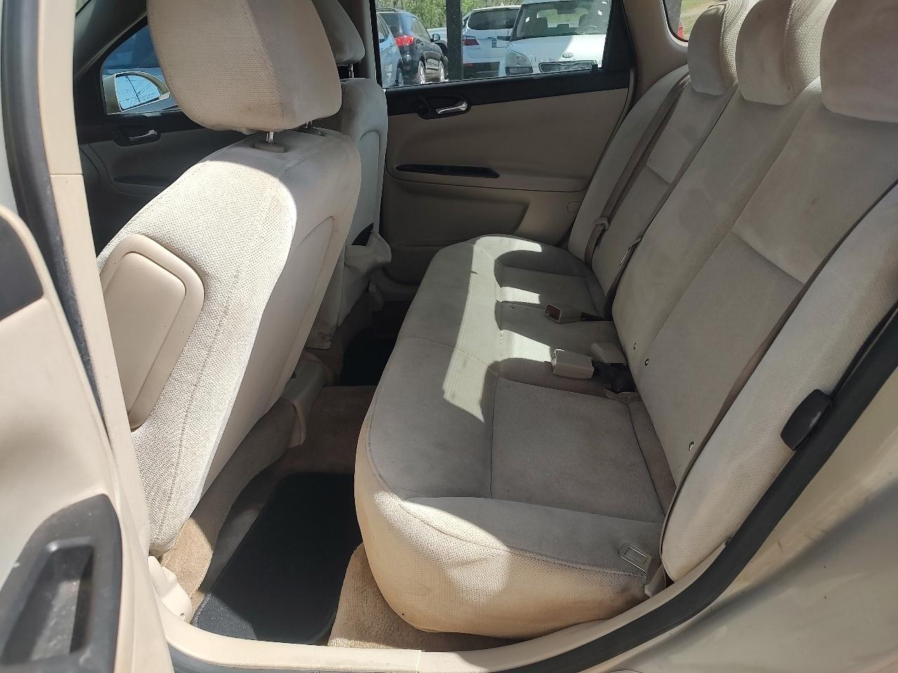 Chevrolet Impala LS 2010