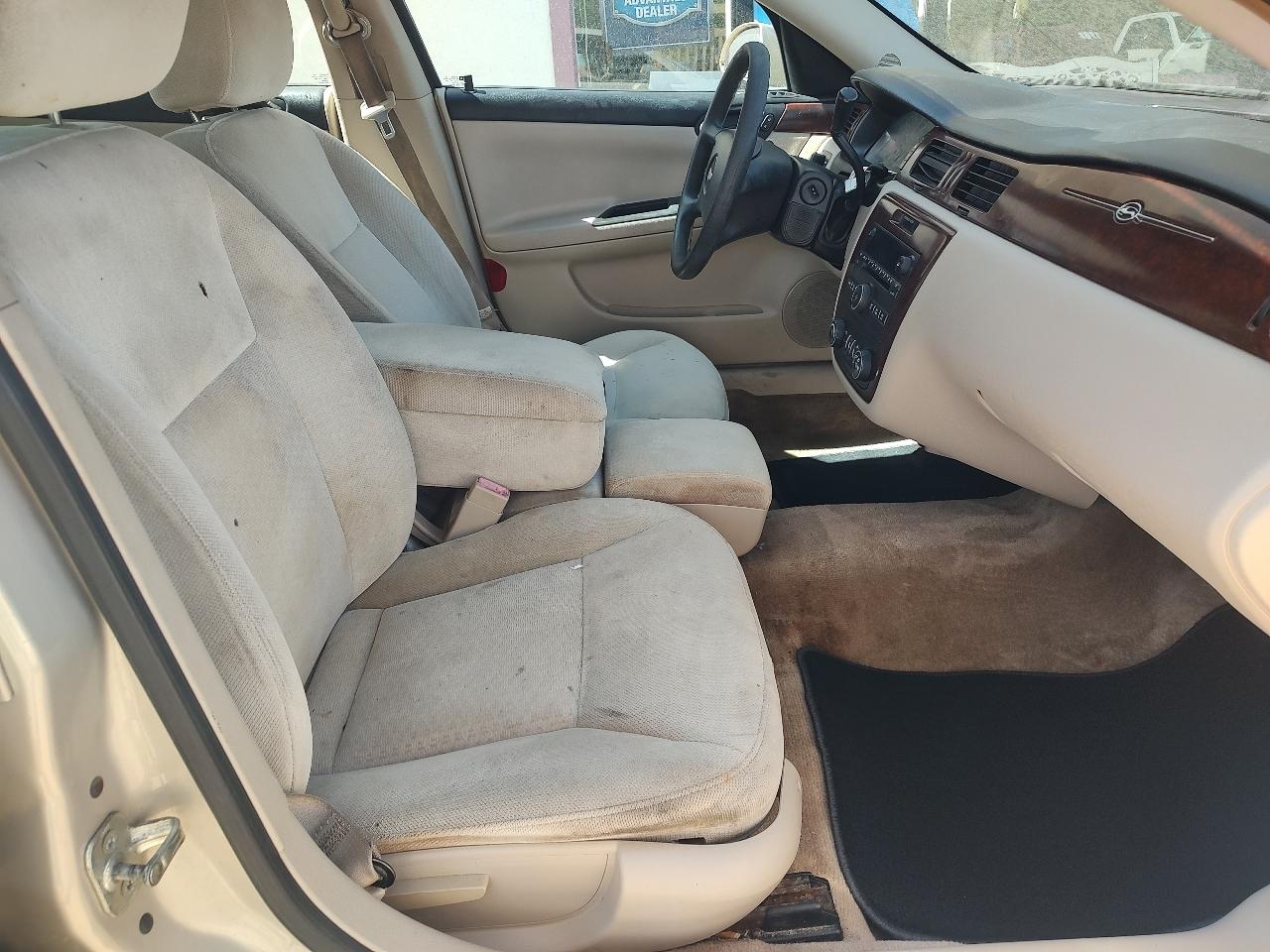 Chevrolet Impala LS 2010