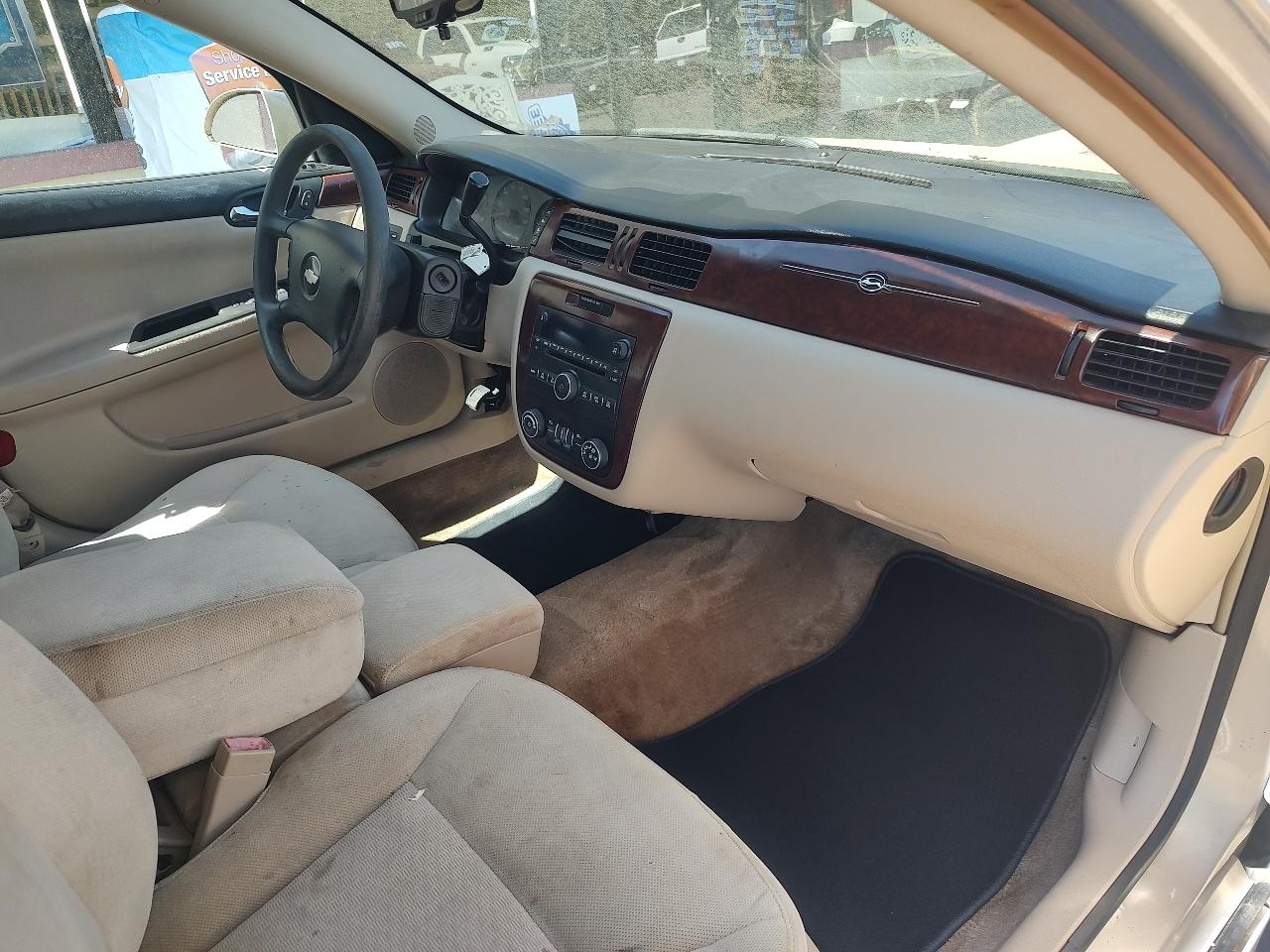 Chevrolet Impala LS 2010