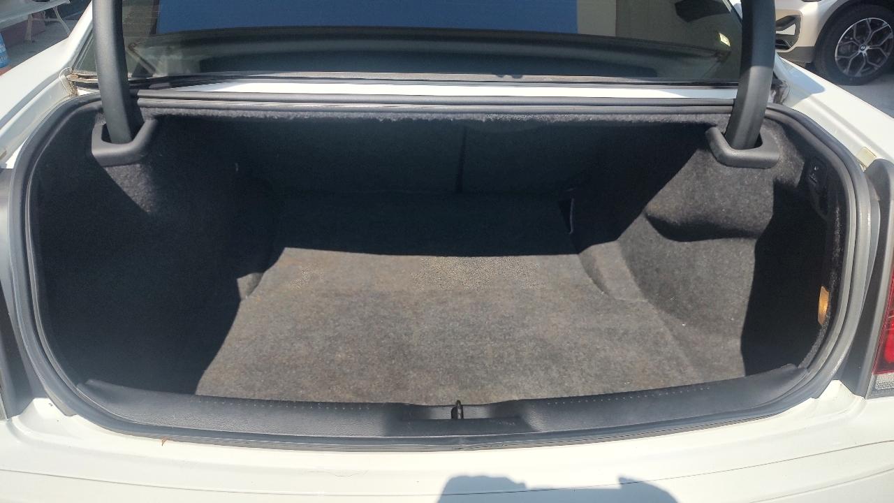 Chrysler 300 Touring 2021