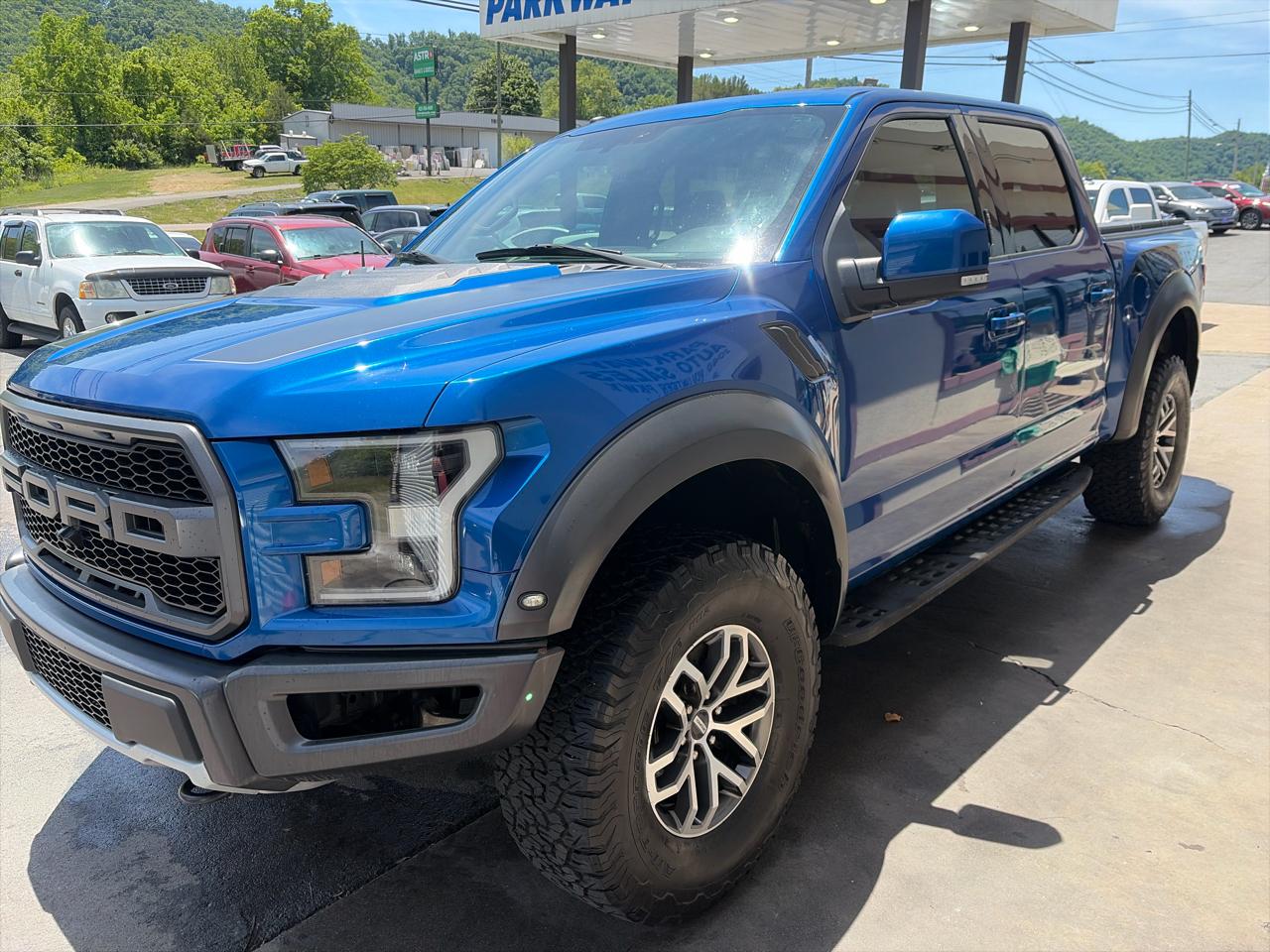 Ford F-150 Raptor SuperCrew 4WD 2018