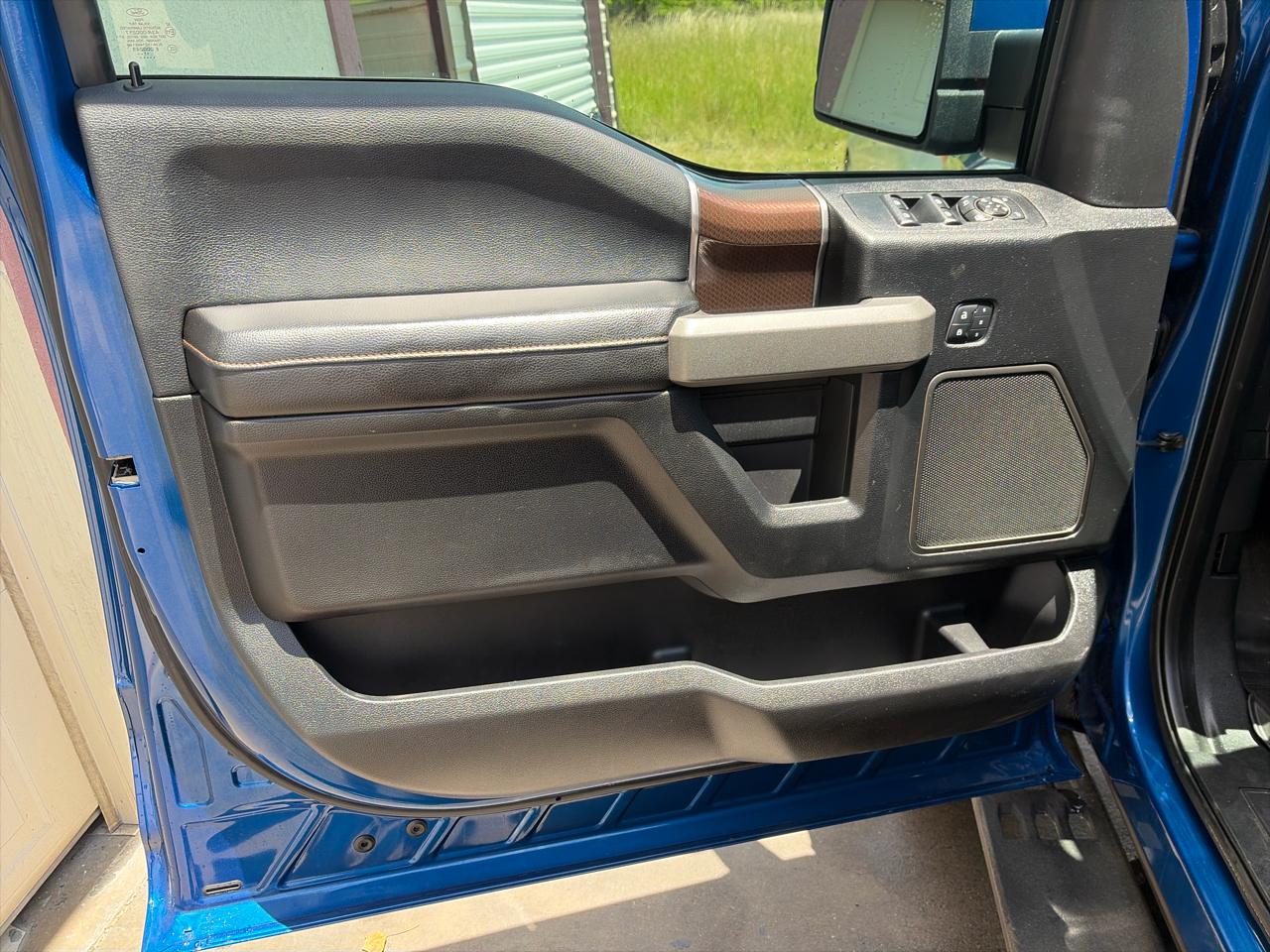 Ford F-150 Raptor SuperCrew 4WD 2018