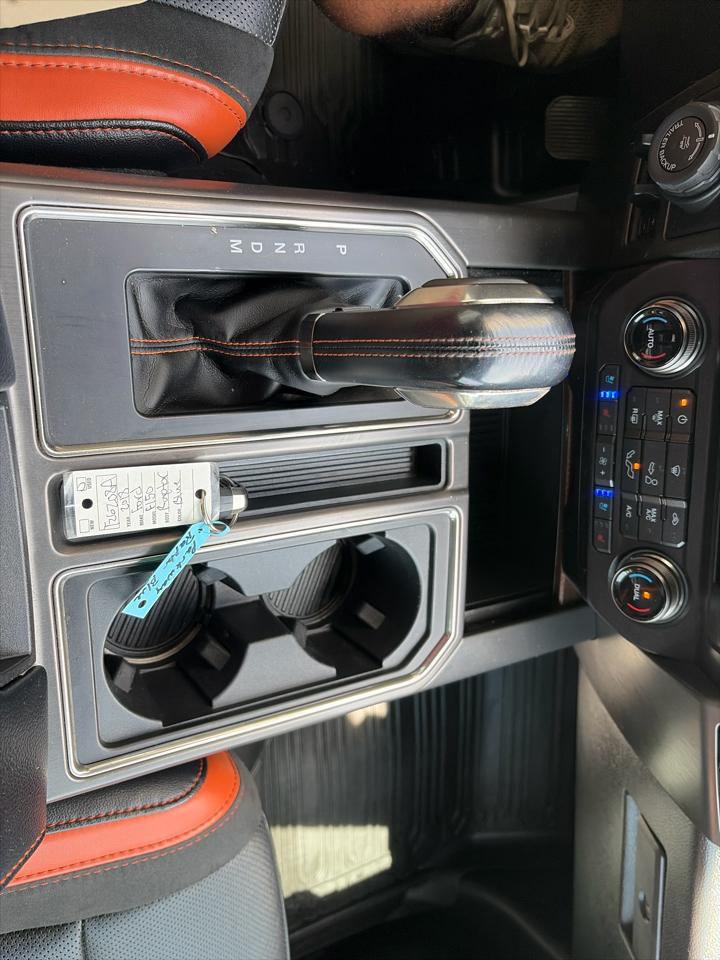 Ford F-150 Raptor SuperCrew 4WD 2018