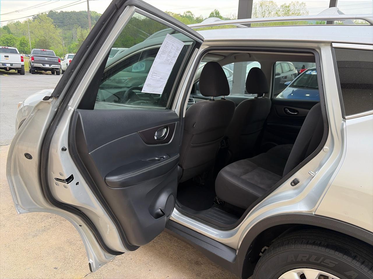 Nissan Rogue S AWD 2016