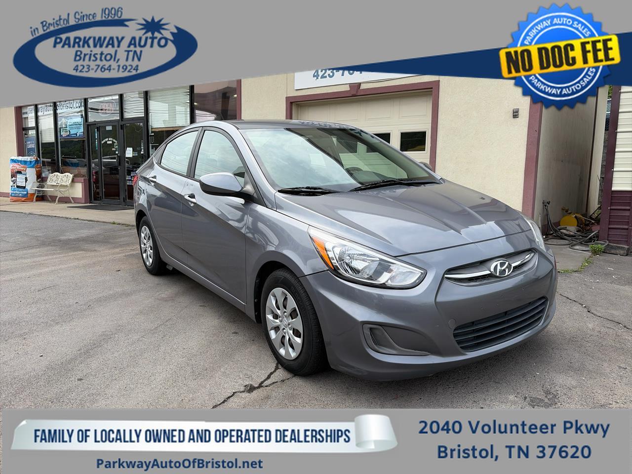 2017 Hyundai Accent SE 4-Door 6-Speed Automatic's photo