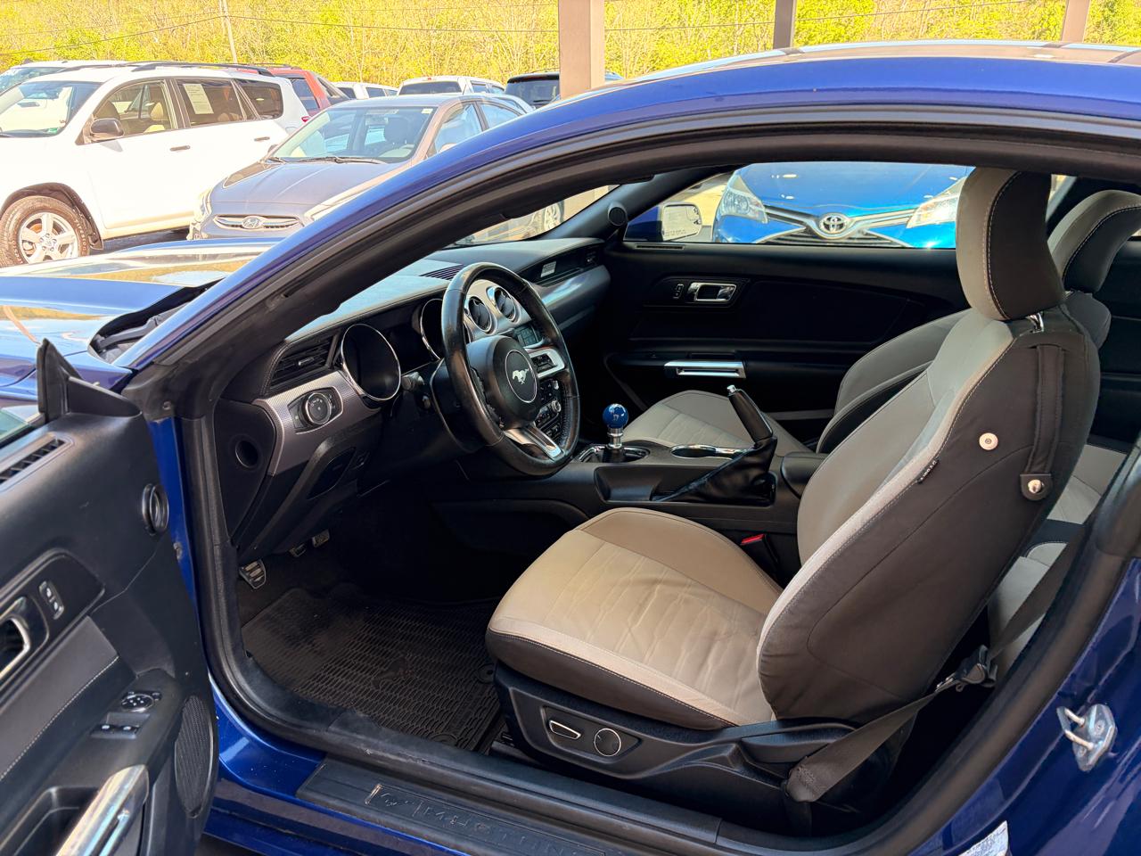 Ford Mustang EcoBoost Coupe 2016