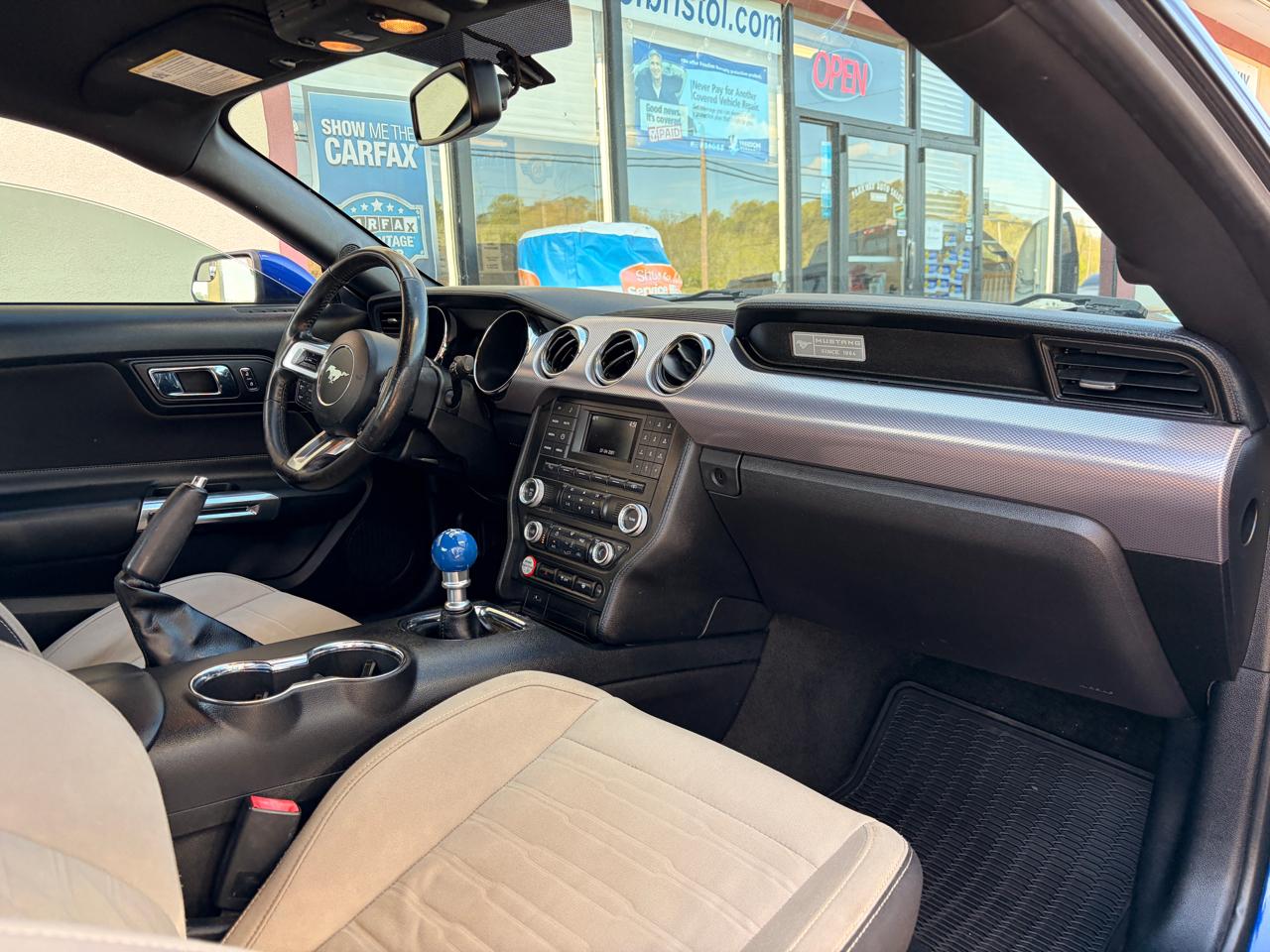 Ford Mustang EcoBoost Coupe 2016