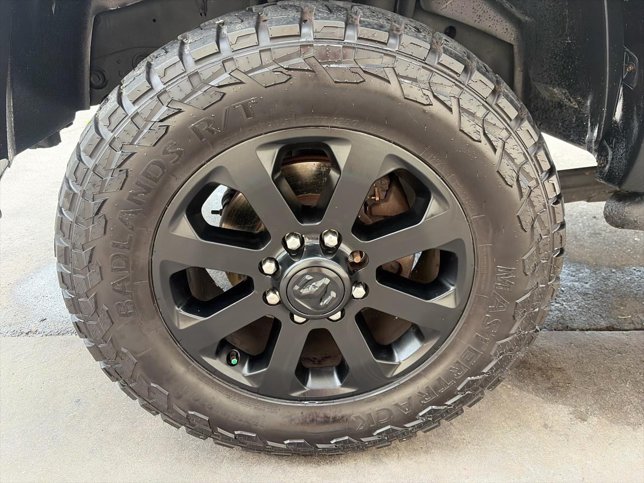 RAM 2500 SLT Crew Cab SWB 4WD 2018
