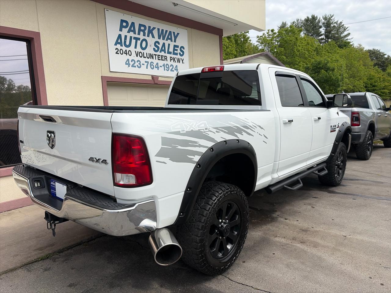 RAM 2500 SLT Crew Cab SWB 4WD 2018