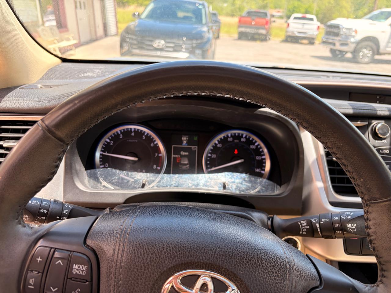 Toyota Highlander Limited AWD V6 2016