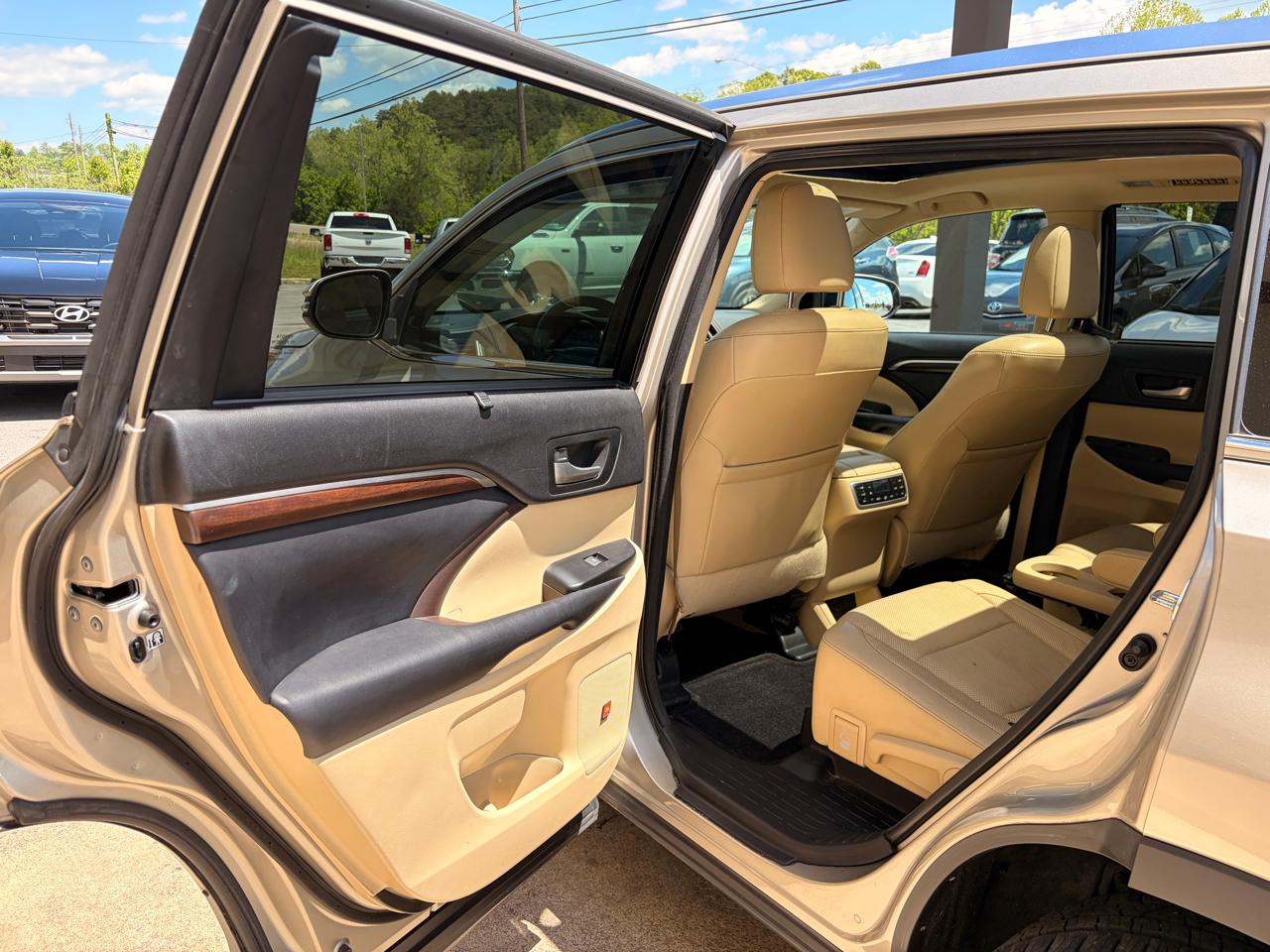 Toyota Highlander Limited AWD V6 2016