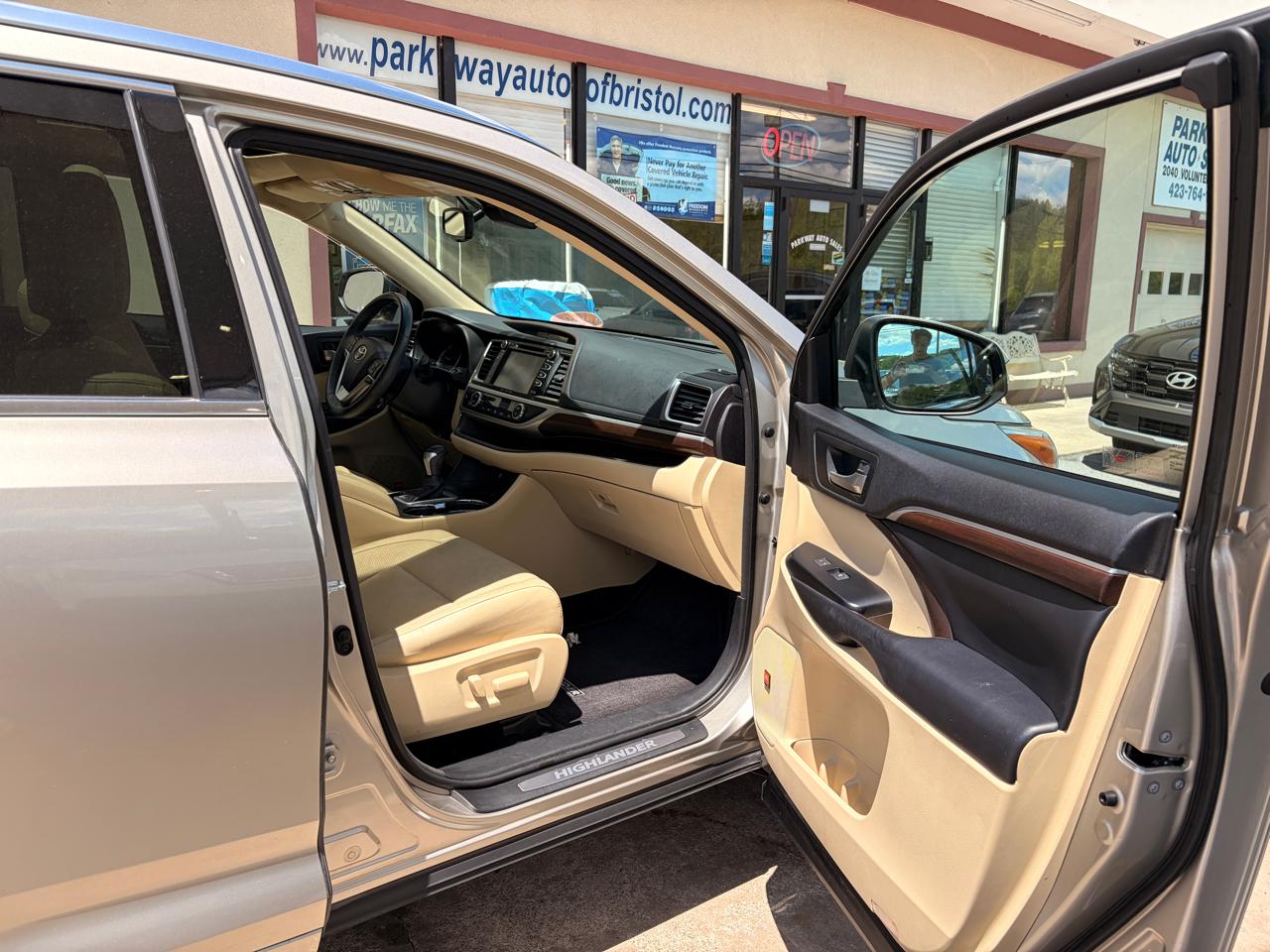 Toyota Highlander Limited AWD V6 2016