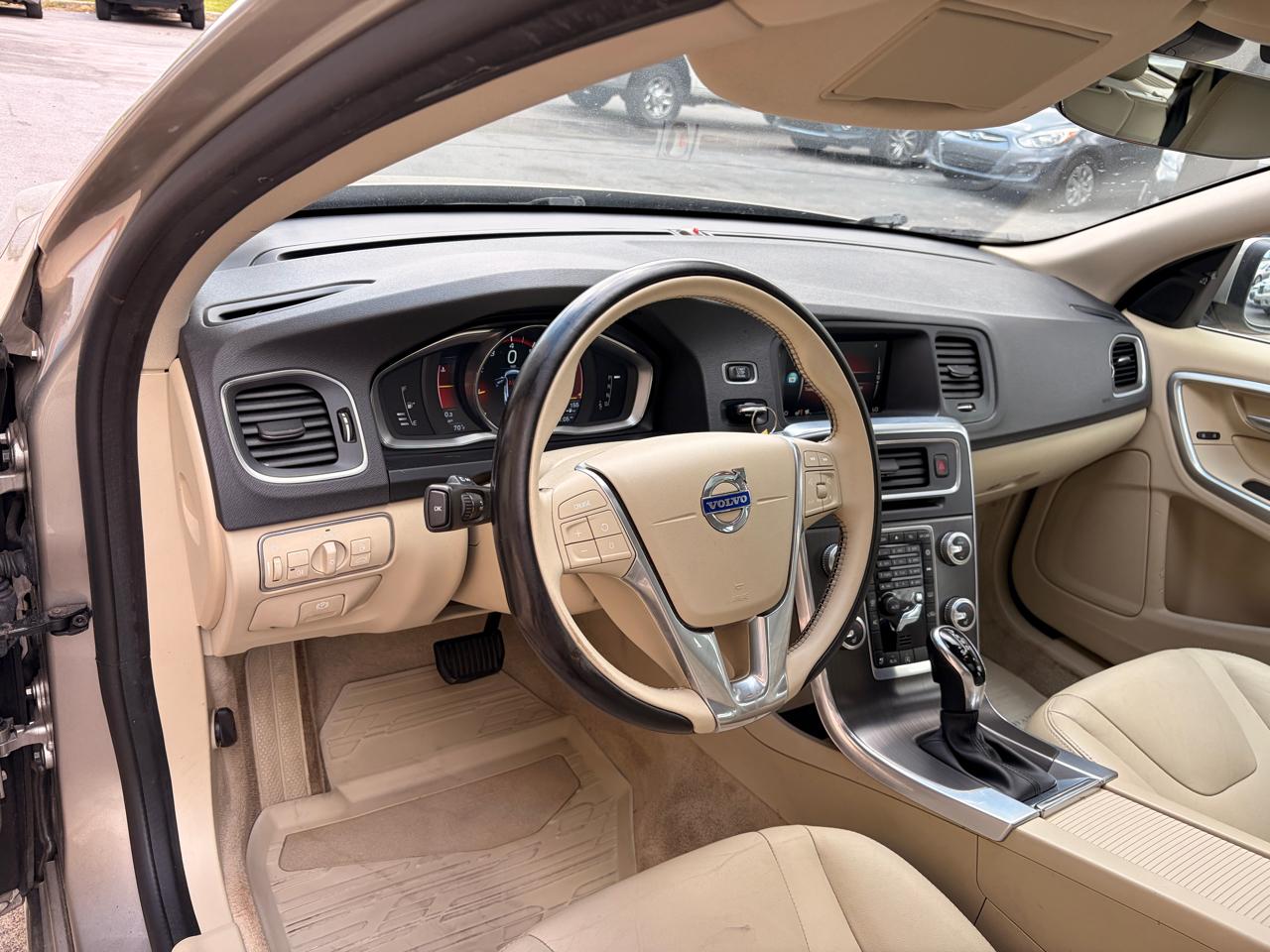 Volvo V60 T5 Drive-E Premier FWD 2016