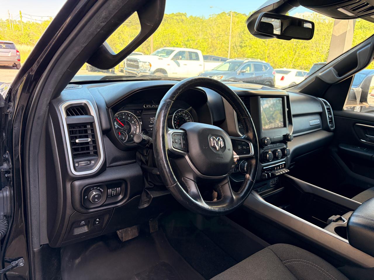 RAM 1500 Big Horn Crew Cab SWB 4WD 2019