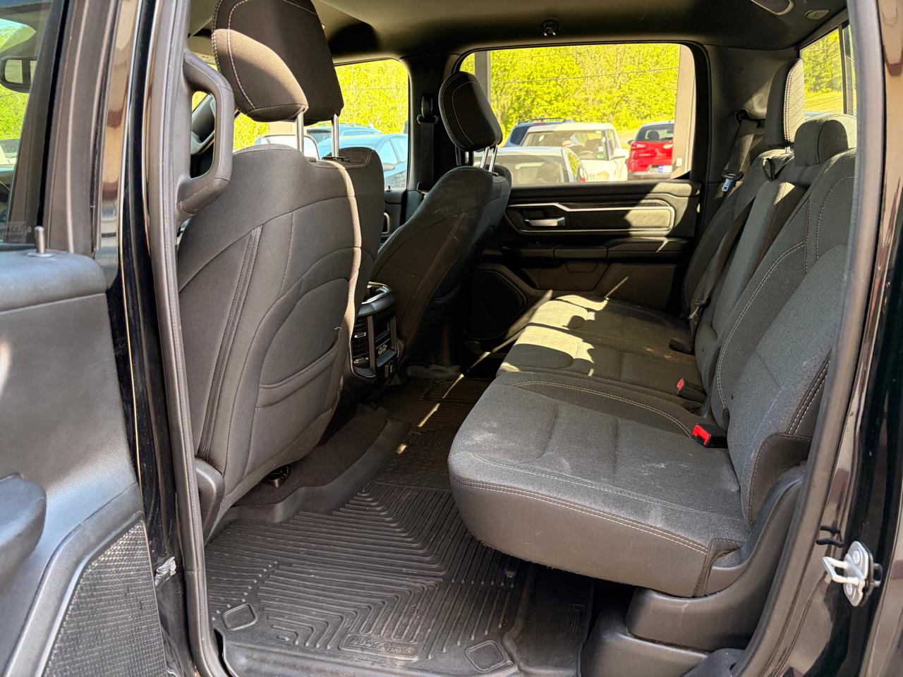 RAM 1500 Big Horn Crew Cab SWB 4WD 2019