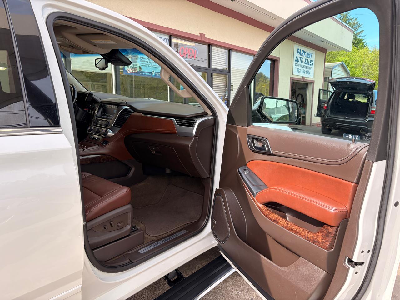 Chevrolet Suburban Premier 4WD 2018