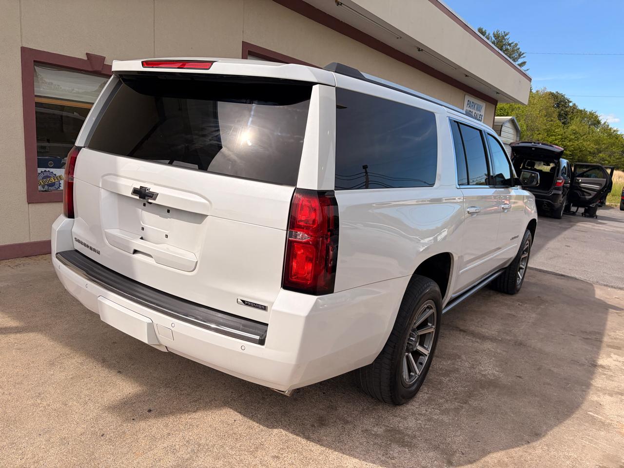 Chevrolet Suburban Premier 4WD 2018