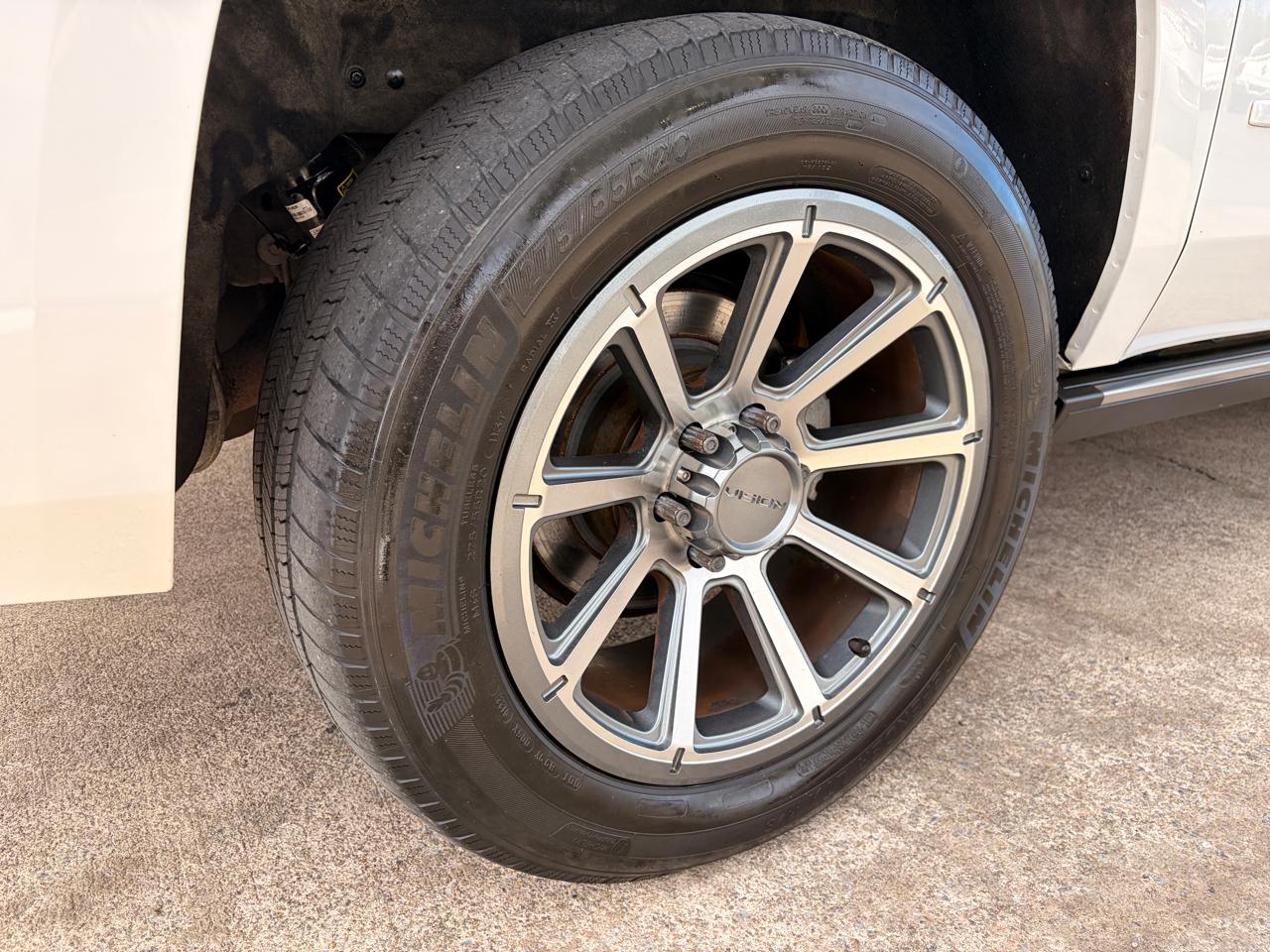 Chevrolet Suburban Premier 4WD 2018