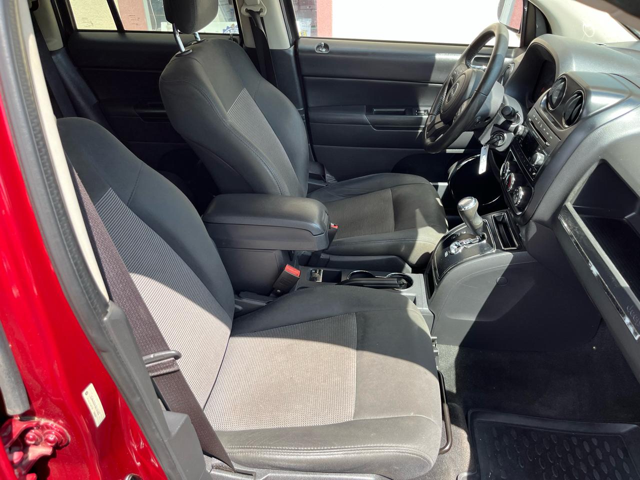 Jeep Compass Latitude 4WD 2013