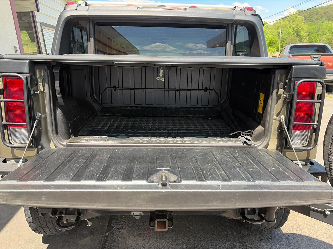 HUMMER H2 SUT 2005
